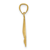 10k Sailboat Pendant-10C4172