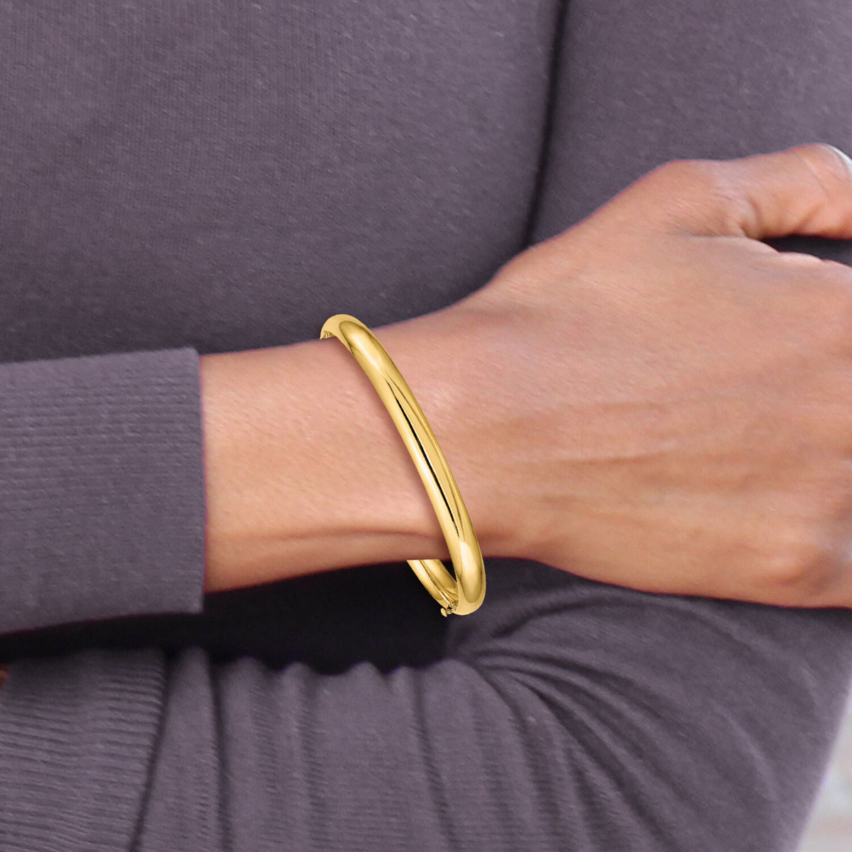 10k 4/16 High Polished Hinged Bangle Bracelet-10HP4/16