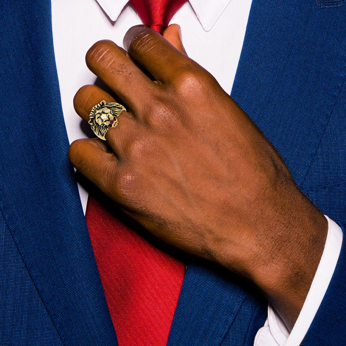 10k IBGoodman Men's Diamond and Ruby Antiqued Lion Ring Mounting-B05384