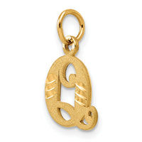 14k Letter Q Initial Charm-C565Q