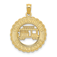 14k GATLINBURG TENNESSEE w/Trolley Car in Circle Charm-D2963