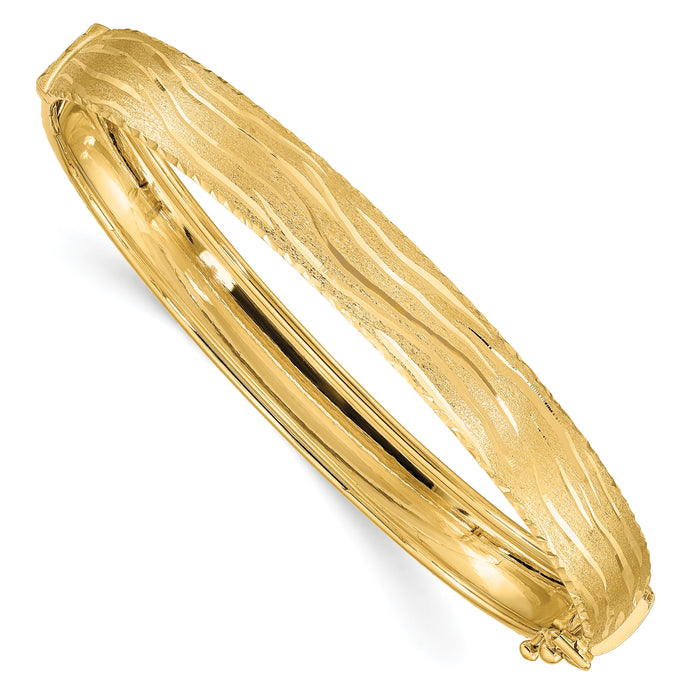 14k D/C Textured Hinged Bangle-DB675