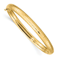 14k 3/16 Hammered Children's Hinged Bangle-DB690