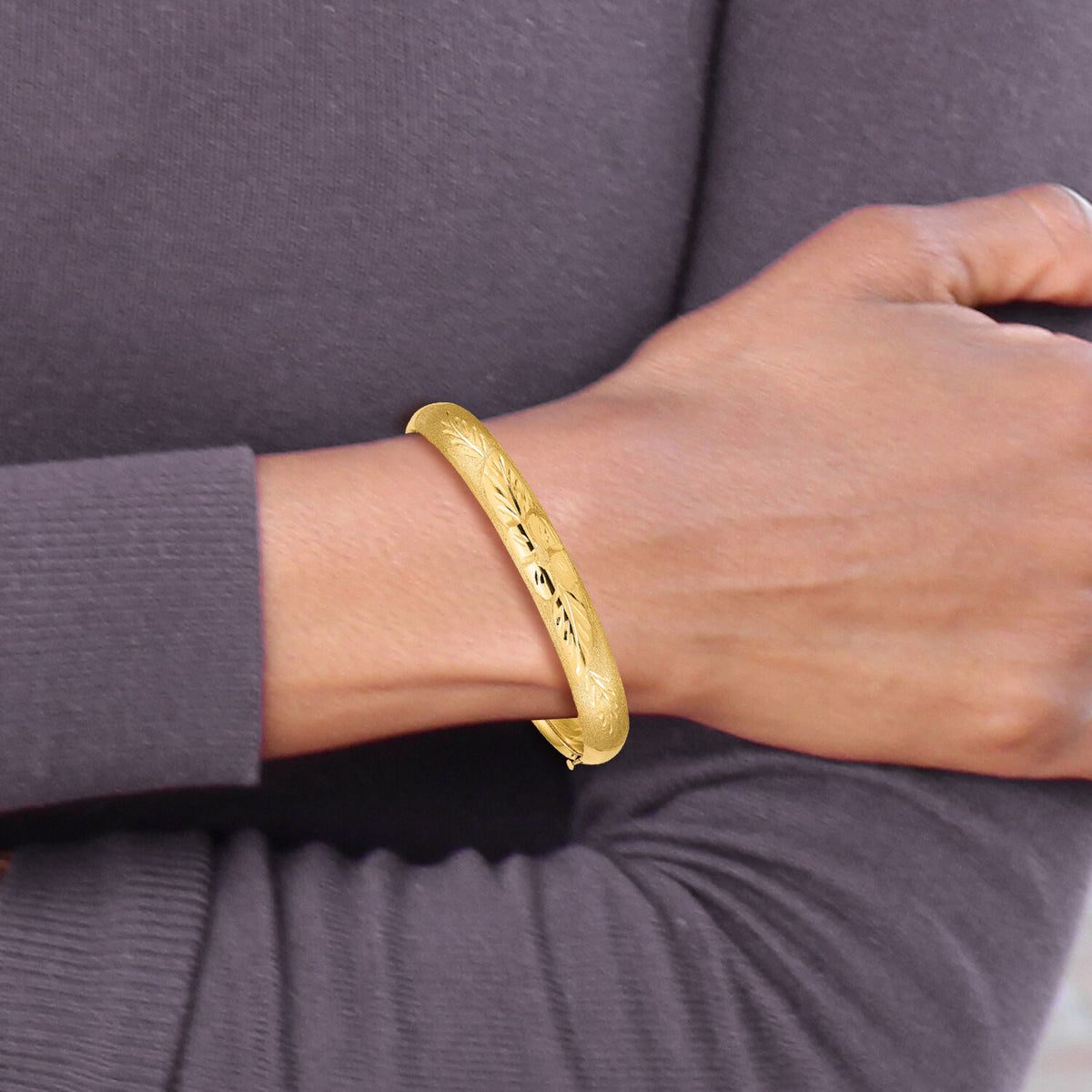 14k 5/16 Oversize Florentine Engraved Hinged Bangle Bracelet-FE5/16O
