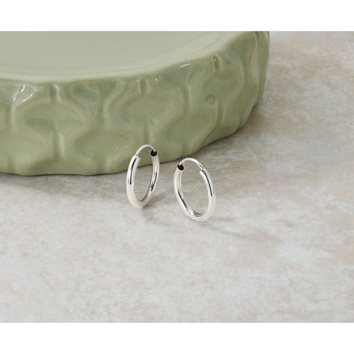14k White Gold Polished Endless 2mm Hoop Earrings-H989