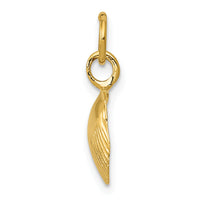 14k Seashell Pendant-K1900