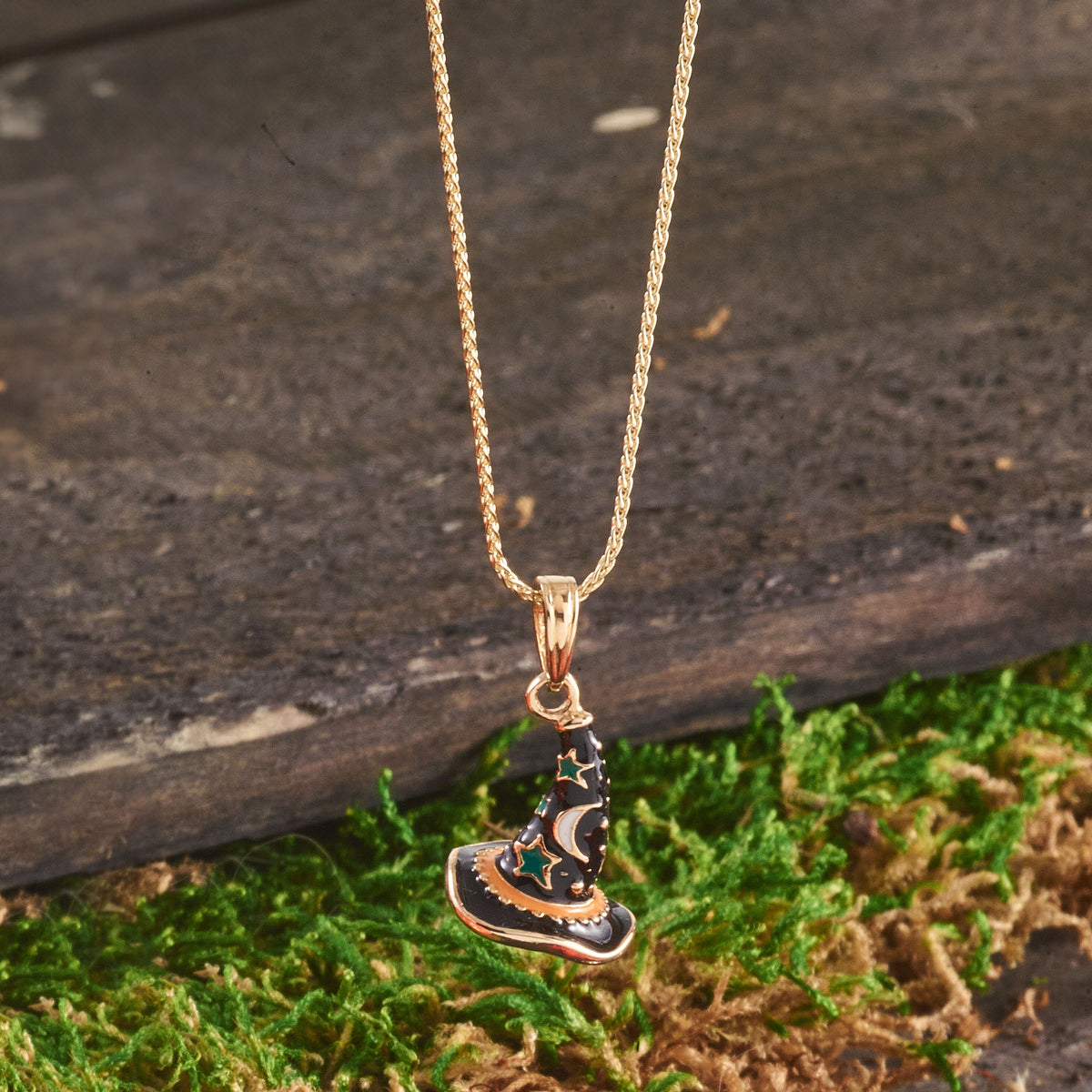 14K w/ Enamel 3-D Witch's Hat (Halloween) Charm-K6883