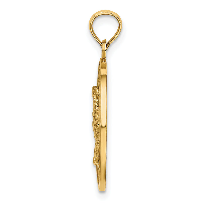 14K TURKS AND CAICOS Circle w/ Crab Charm-K7594