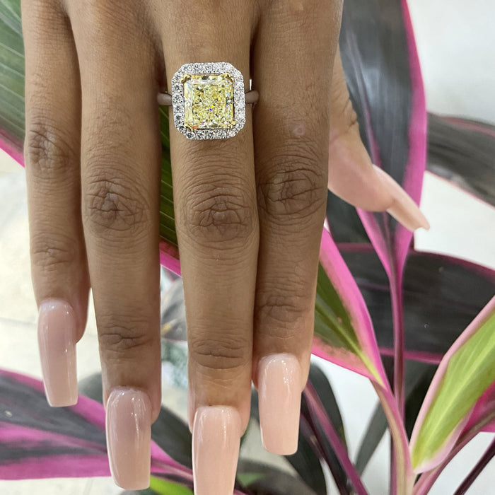 YELLOW DIAMOND RING