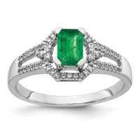 14k White Gold Diamond and Emerald Ring-RM5747