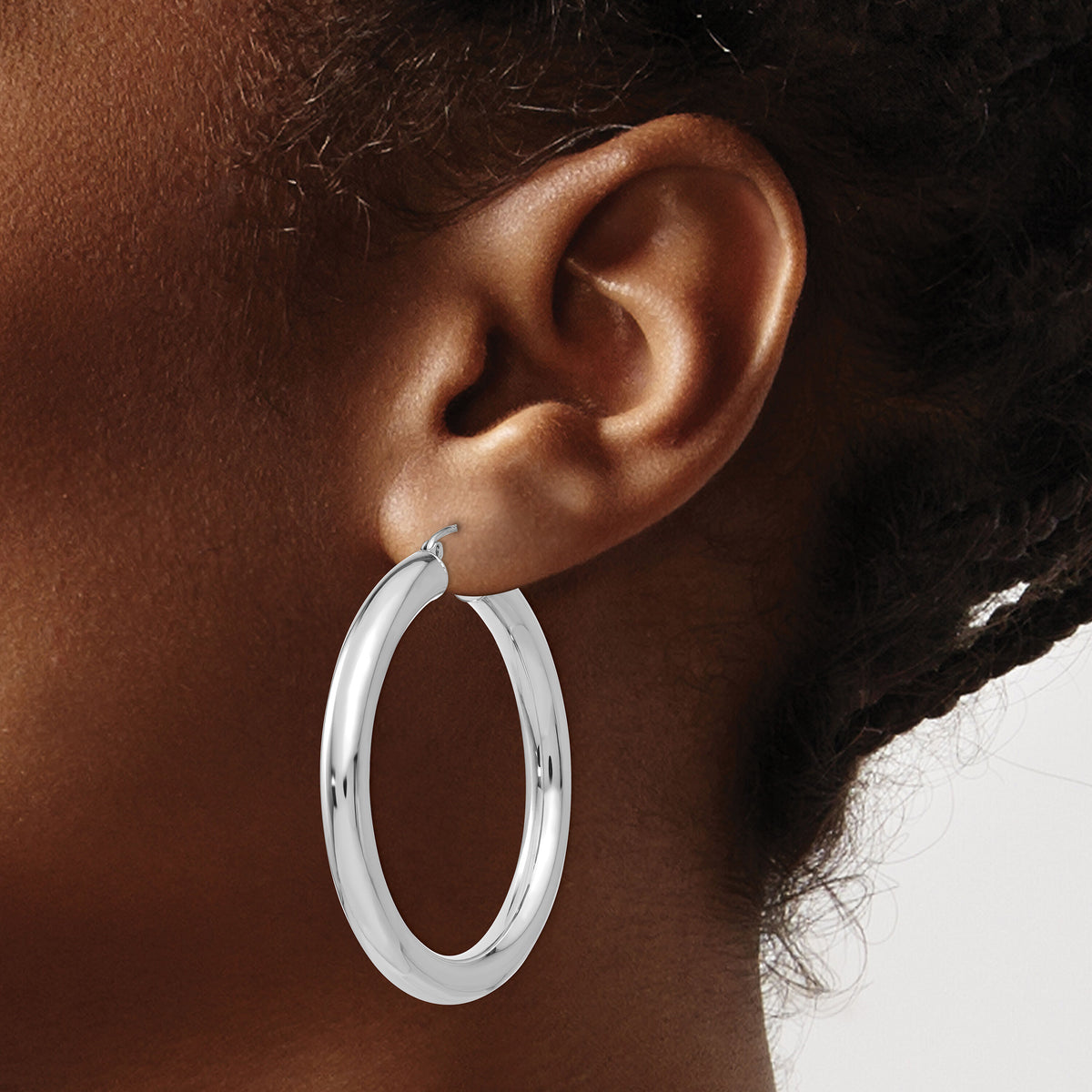 14k White Gold Polished 5mm Lightweight Hoop Earrings-T873L