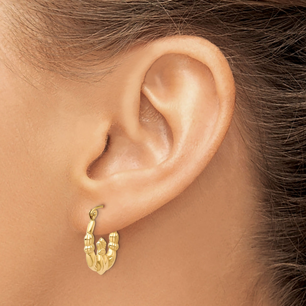 14k Polished Claddagh Hoop Earrings-T899