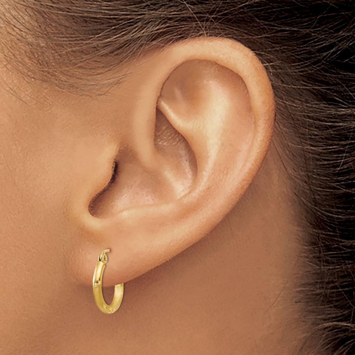 14k Satin and Diamond-cut 2mm Round Tube Hoop Earrings-TC212