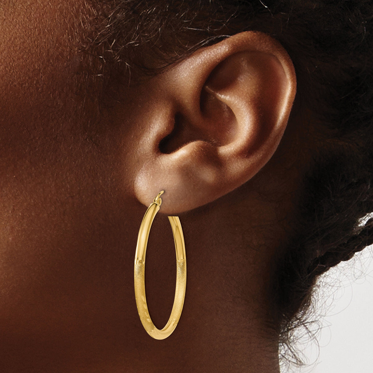 14k Satin & Diamond-cut 2.5mm Round Hoop Earrings-TC242