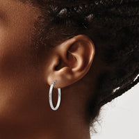 14k White Gold Lightweight Diamond-cut Oval Hoop Earrings-TE512W