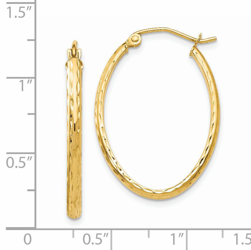 14k Lightweight Diamond-cut Oval Hoop Earrings-TE513