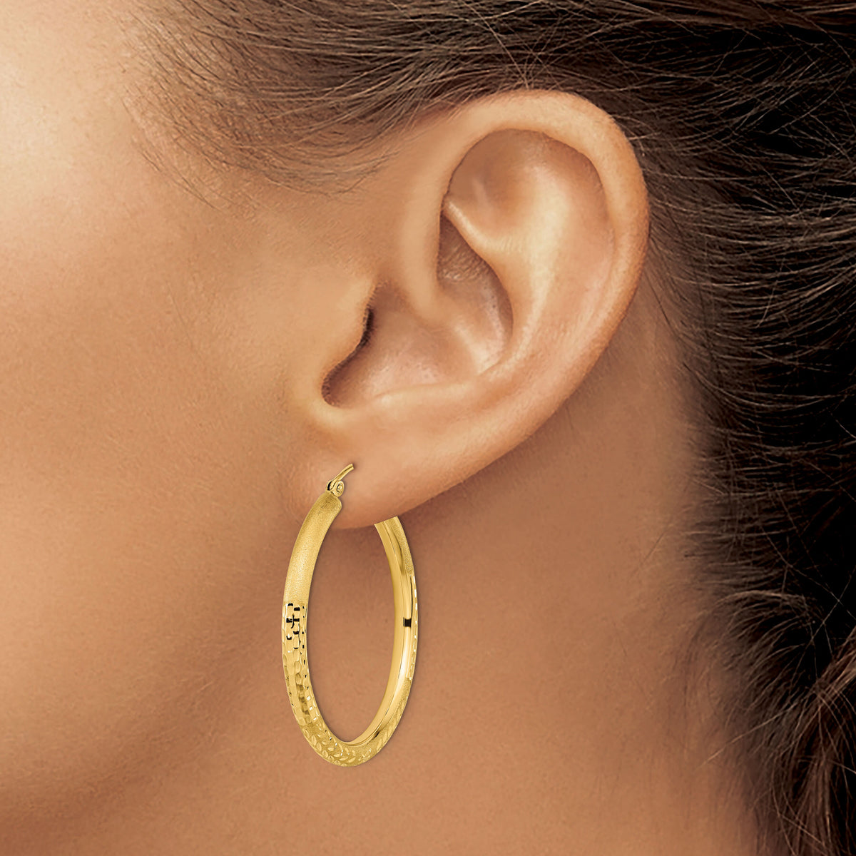 14k Polished Satin and Diamond-cut Hoop Earrings-TF1041