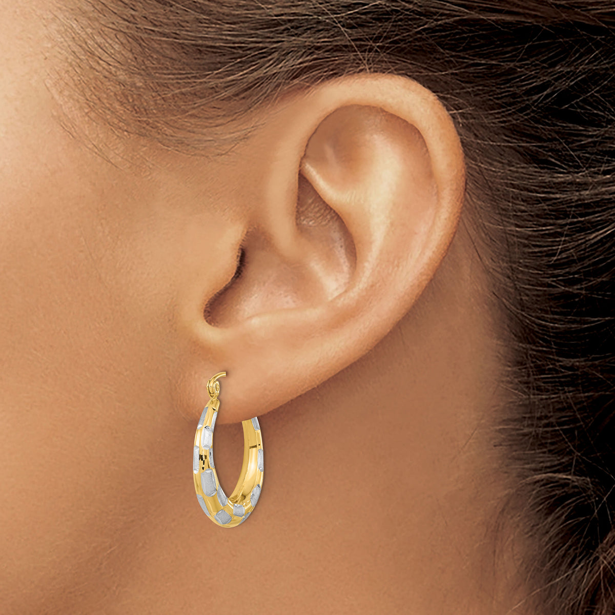 14k White Rhodium Polished Satin Diamond-cut Hoop Earrings-TF1084