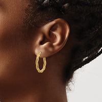 14k Polished Textured Twisted Oval Hoop Earrings-TF1107
