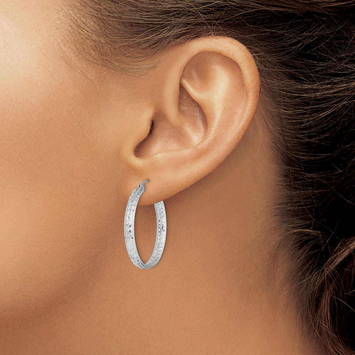 14k White Gold Diamond-cut In/Out Hoop Earrings-TF1590
