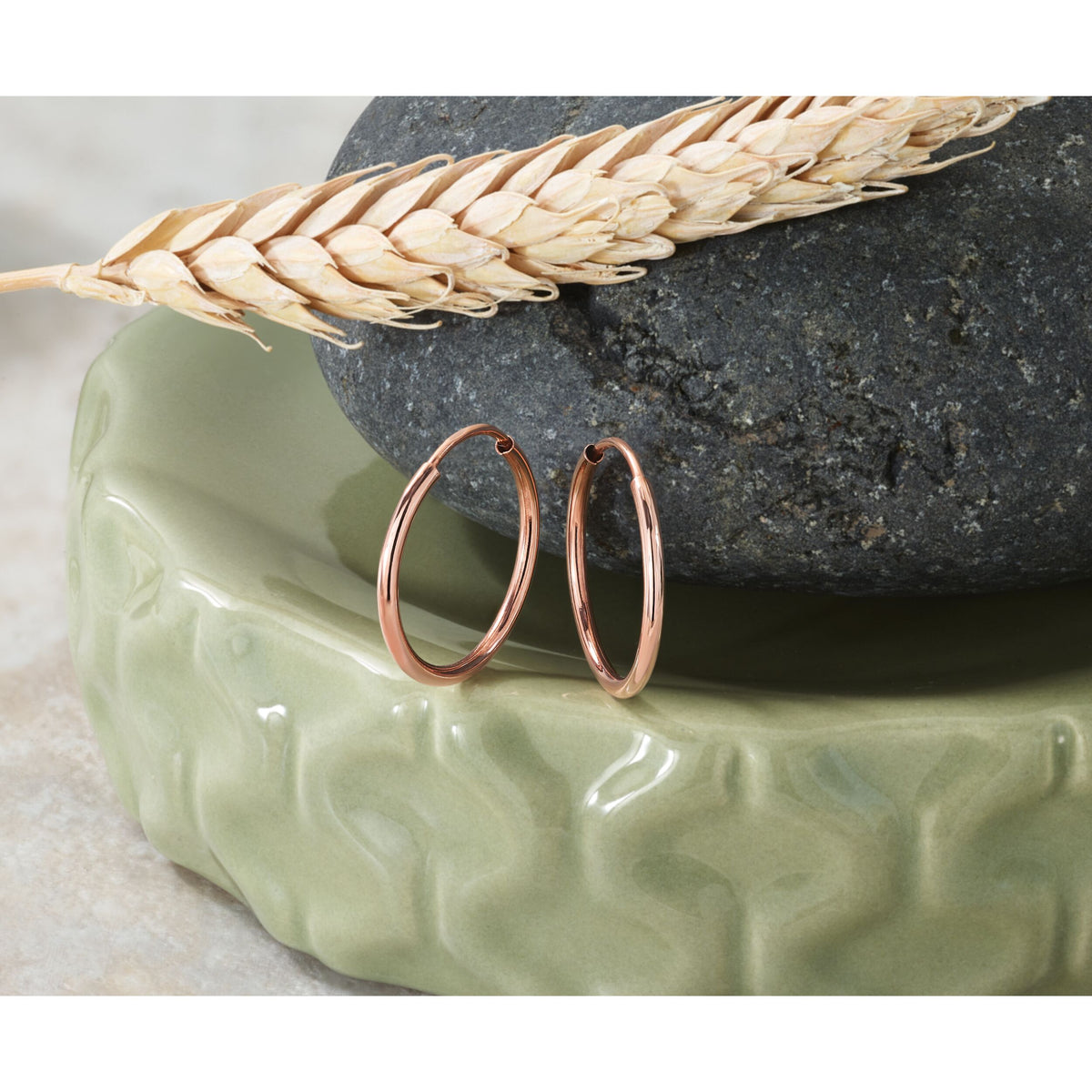 14k Rose Gold 1.50mm Polished Endless Tube Hoop Earrings-TF783