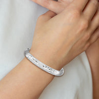 14k 5/16 White Gold Florentine Engraved Hinged Bangle-WFE5/16