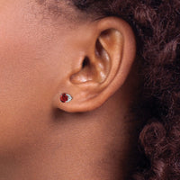 14k White Gold 5mm Garnet Stud Earrings-XBE133