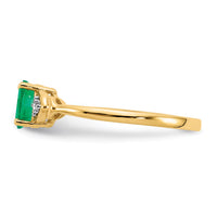 14k Emerald and Diamond Ring-XBS268