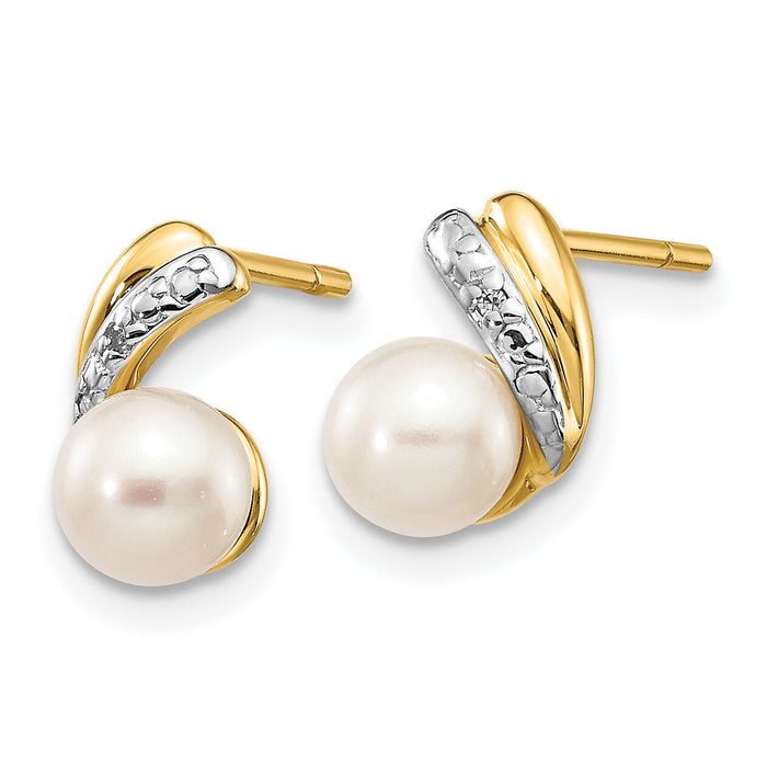 14k 5-6mm White Round FWC Pearl .01ct Diamond Post Earrings-XE2493AA