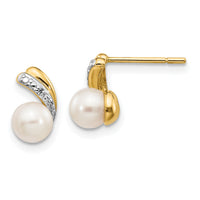 14k 5-6mm White Round FWC Pearl .01ct Diamond Post Earrings-XE2493AA