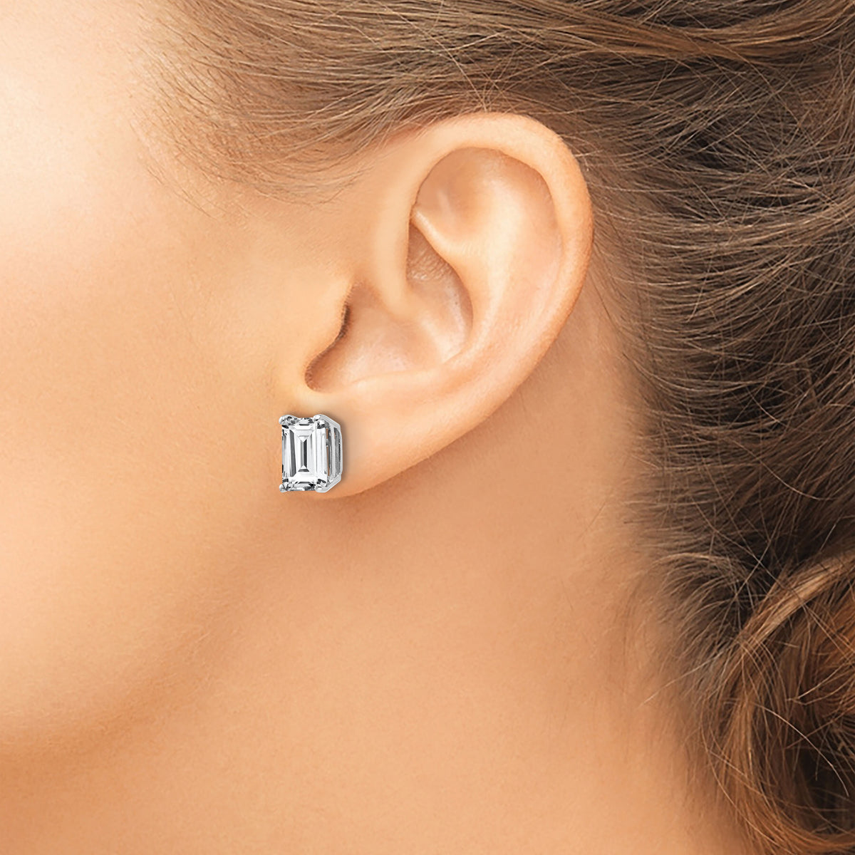 14k White Gold 9x7mm Emerald Cut Cubic Zirconia Earrings-XE68WCZ