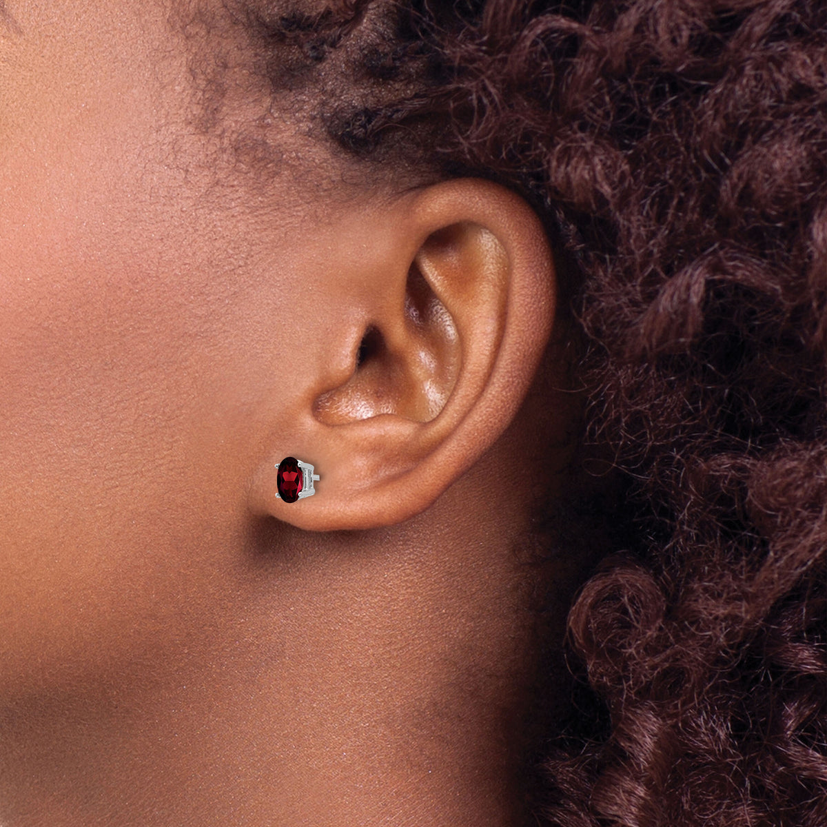 14k White Gold 6x4mm Oval Garnet Earrings-XE86WGA