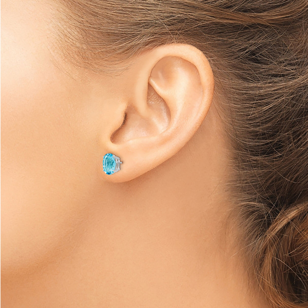14k White Gold 8x6mm Oval Blue Topaz Earrings-XE88WBT