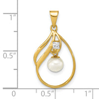 14K 5-6mm Round White FWC Pearl .05ct. Diamond Pendant-XF782