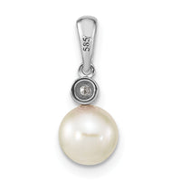 14K White Gold 6-7mm Round White Saltwater Akoya Pearl .05ct. Dia. Pendant-XF784