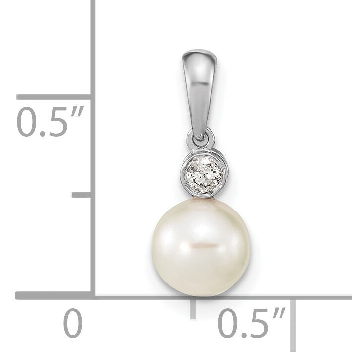 14K White Gold 6-7mm Round White Saltwater Akoya Pearl .05ct. Dia. Pendant-XF784