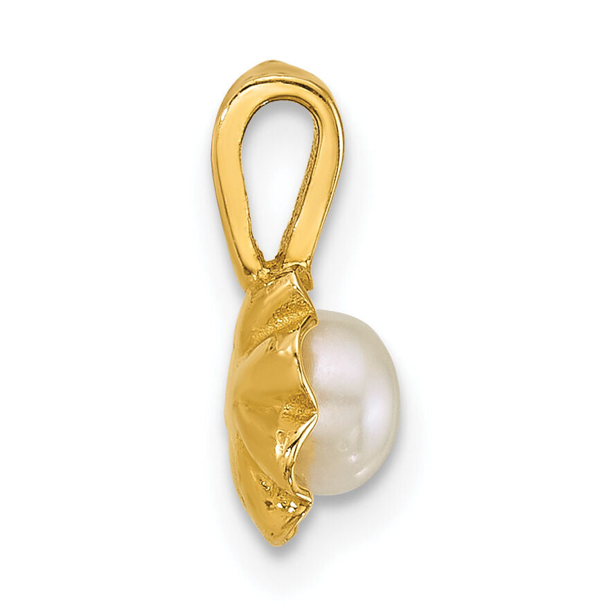 14k Polished 4-5mm Button FW Cultured Pearl Flower Pendant-XF882
