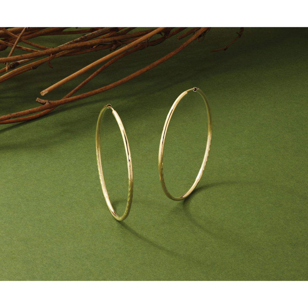 14k 1.5mm Satin Diamond-cut Endless Hoop Earrings-XY1169