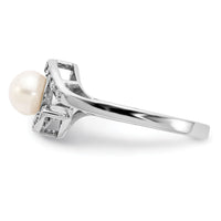14k White Gold 5.5mm Pearl & Diamond Ring Mounting-Y4387