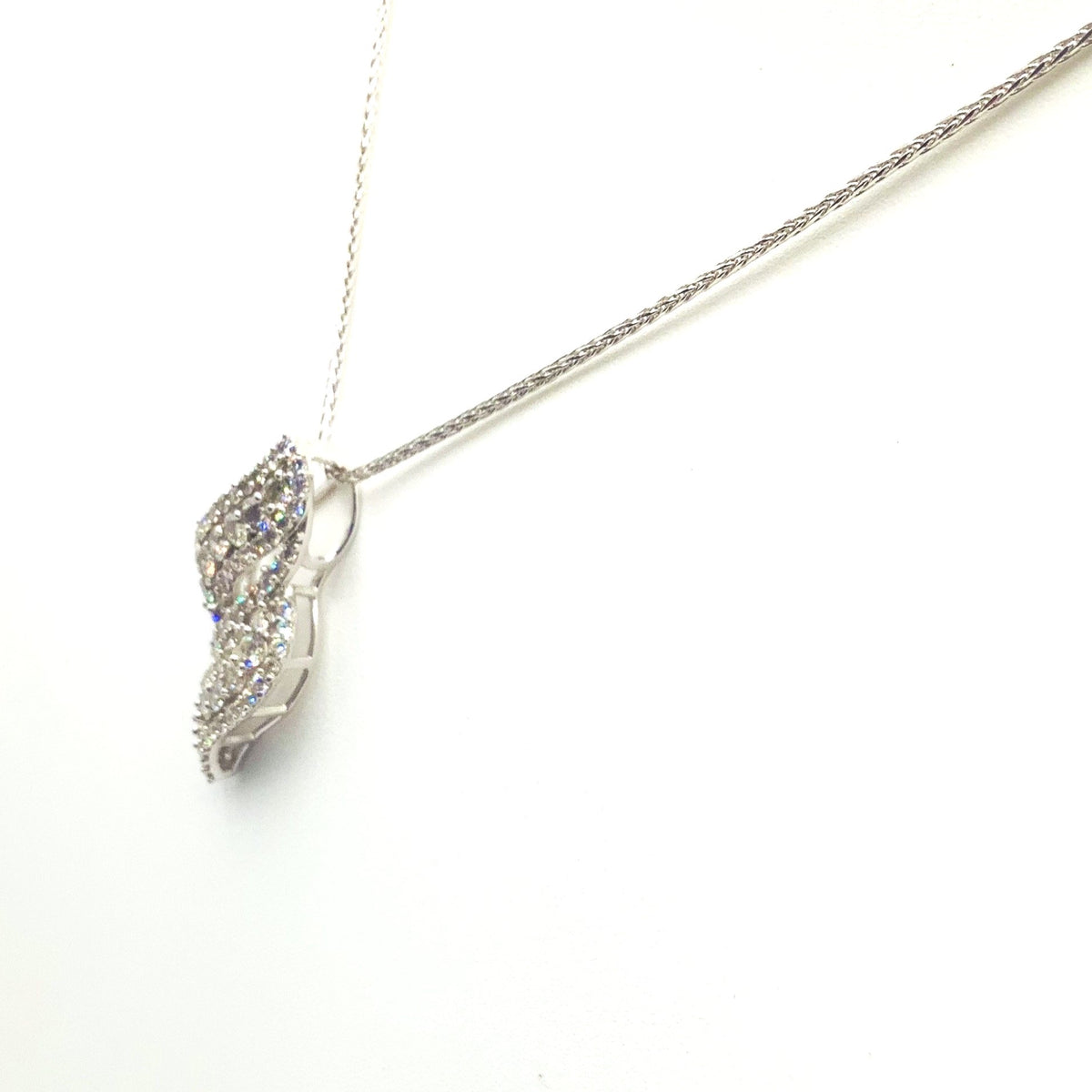 #10131012 FANCY DIAMOND PENDANT