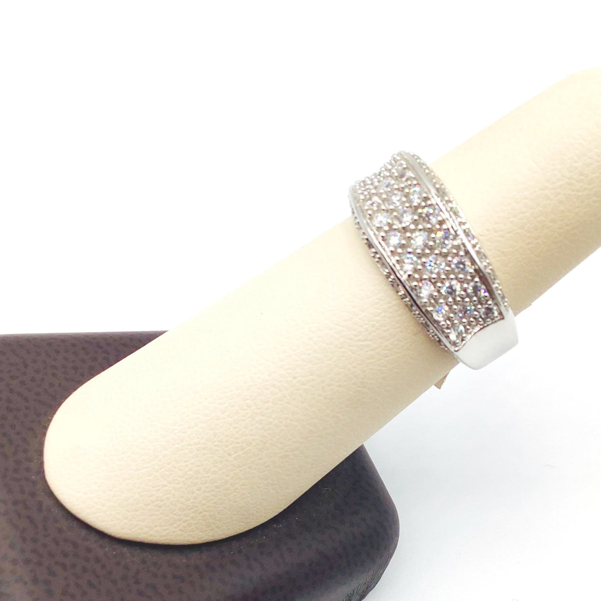 #10116983 FANCY DIAMOND BAND