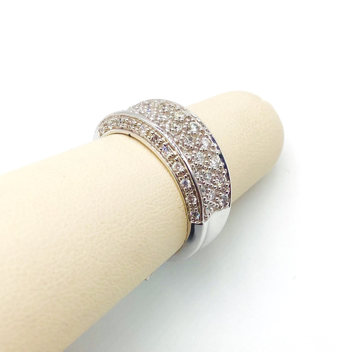 #10116983 FANCY DIAMOND BAND