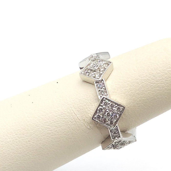 #AK57399 KITE SHAPED DIAMOND BAND RING