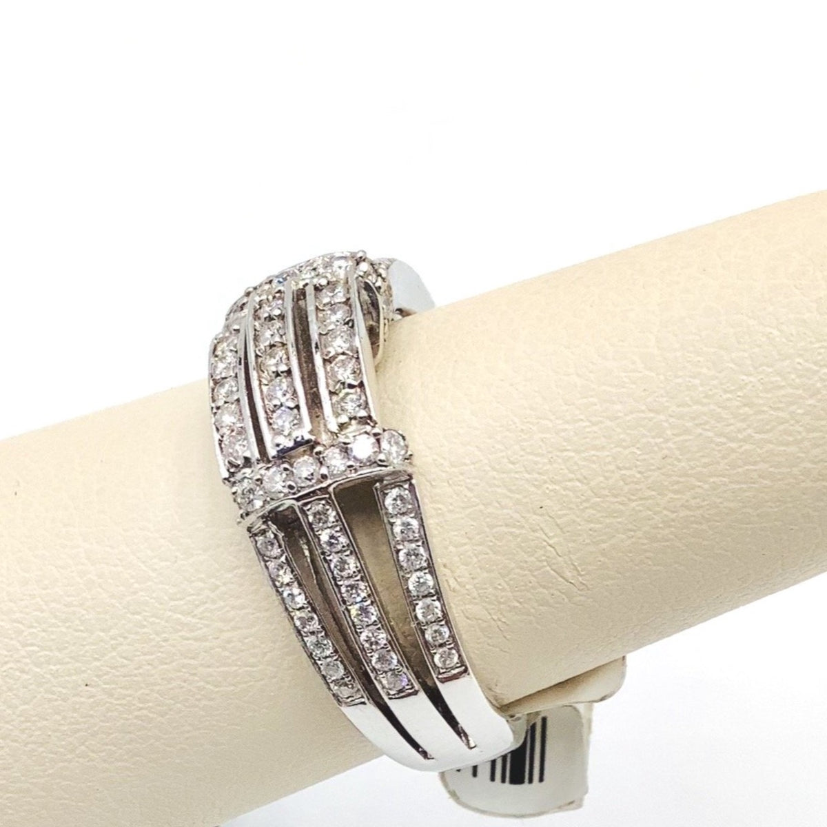 #10081595 FANCY 3 ROW DIAMOND RING