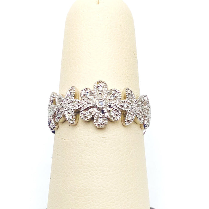 #AK64127 FLOWER DESIGN DIAMOND RING