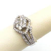 #10131060 UNIQUE FLOWER SHAPED DIAMOND RING