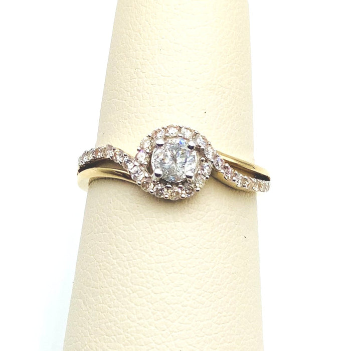 #10131061 FANCY SOLITAIRE DIAMOND RING