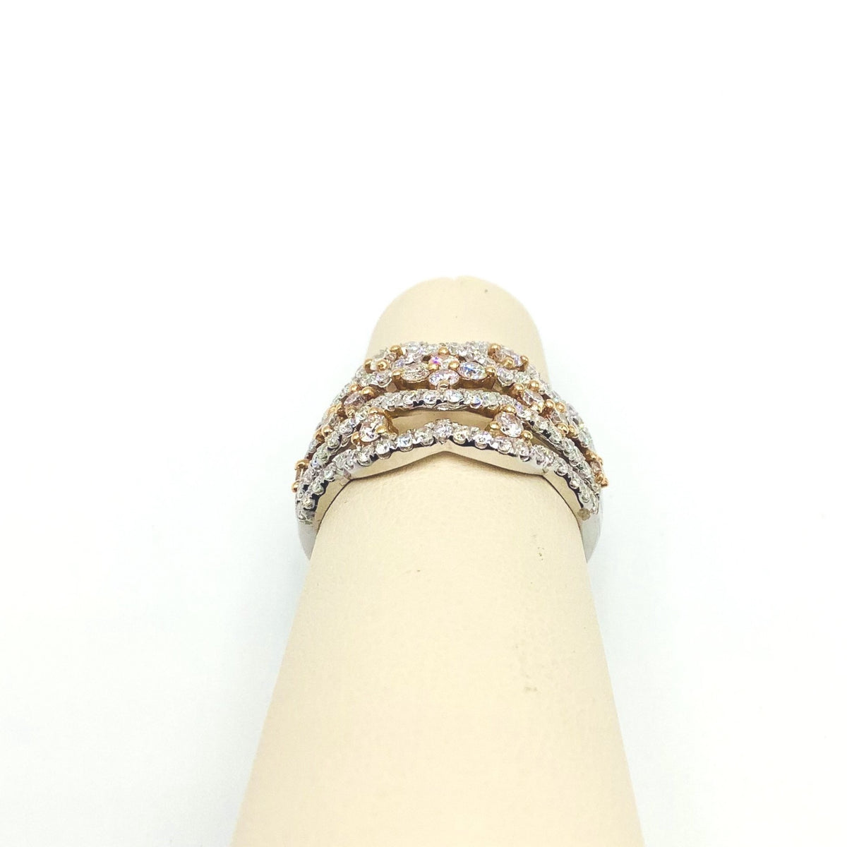 #AK66119 FANCY 2-TONE DIAMOND RING