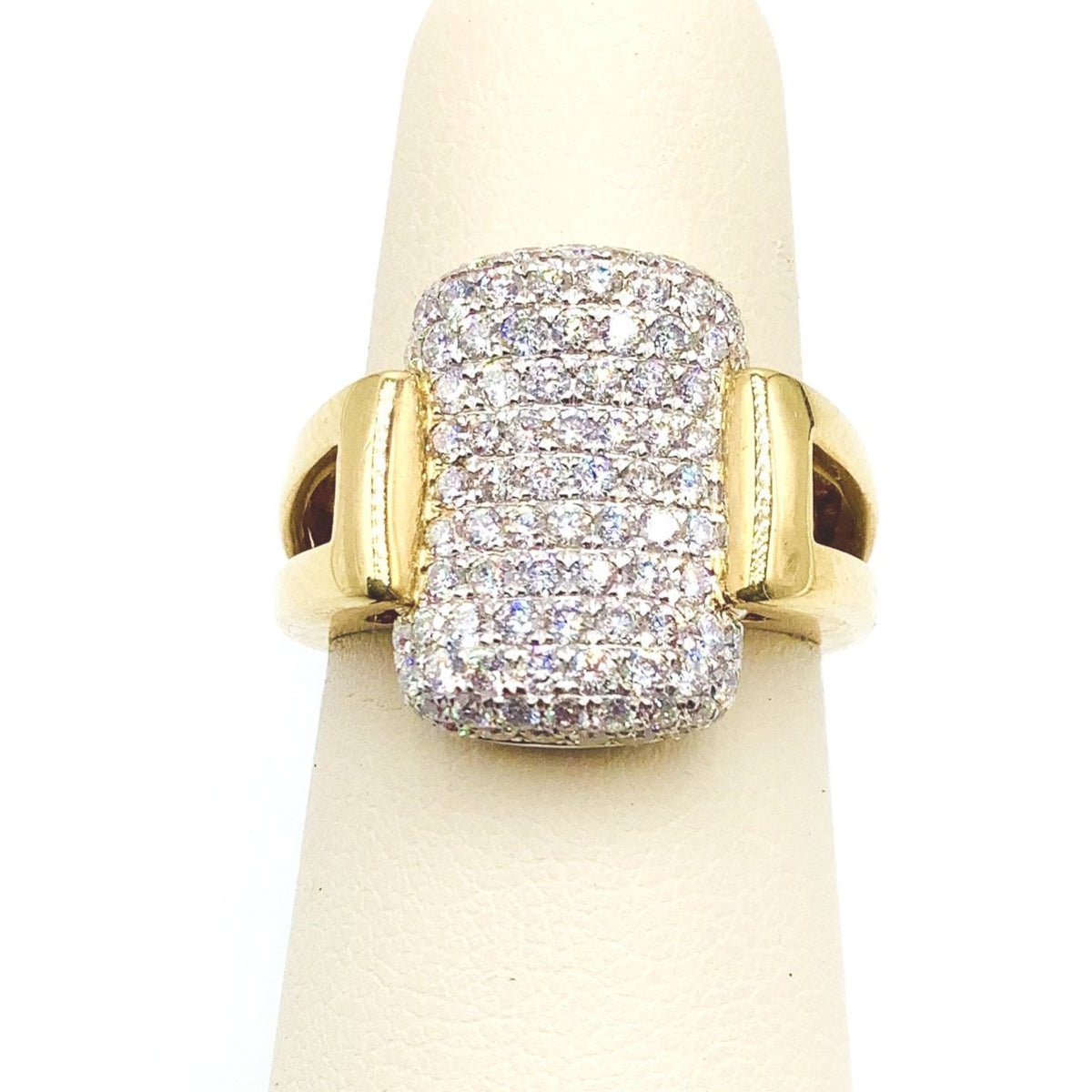 #10108811 PAVE SETTING DIAMOND RING