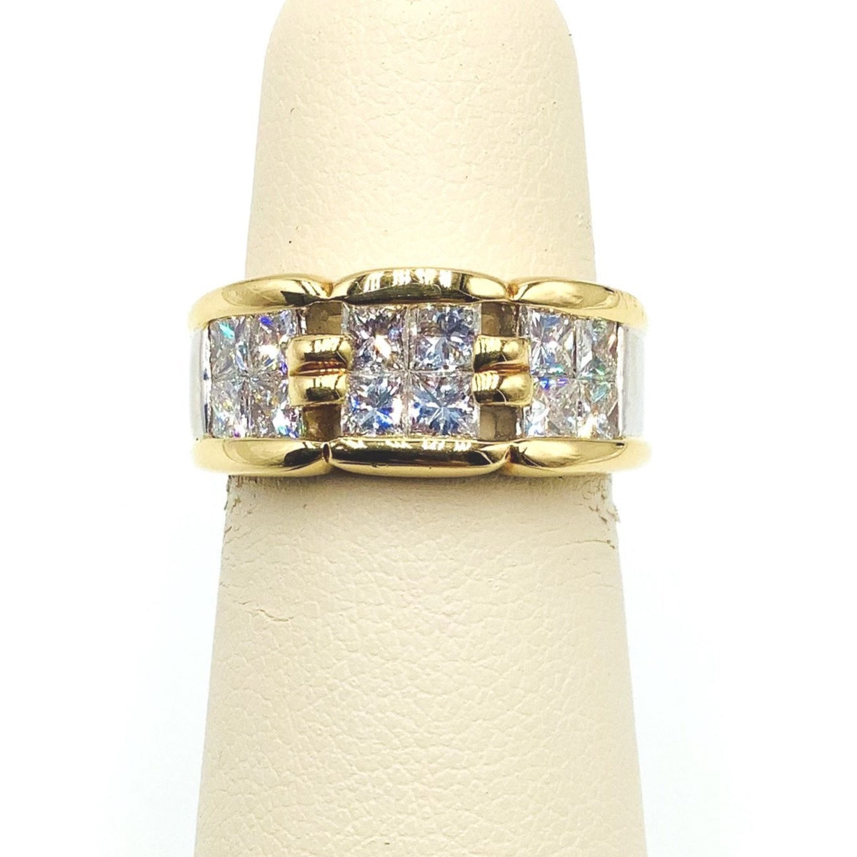 #10007183 FANCY PRINCESS CUT RING